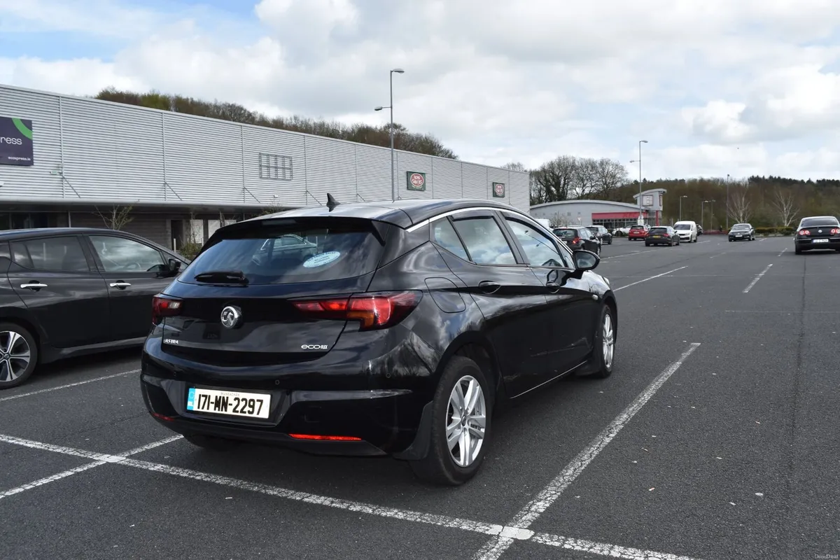 2017 Astra 1.6 CDTI new NCT
Low mileage - Image 4