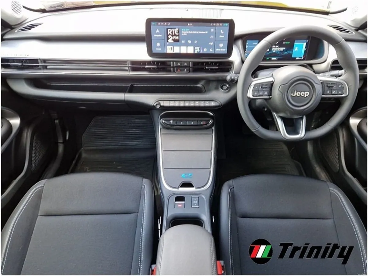 Jeep Avenger ** LAUNCH EDITION ** ALTITUDE ** 54KW - Image 2