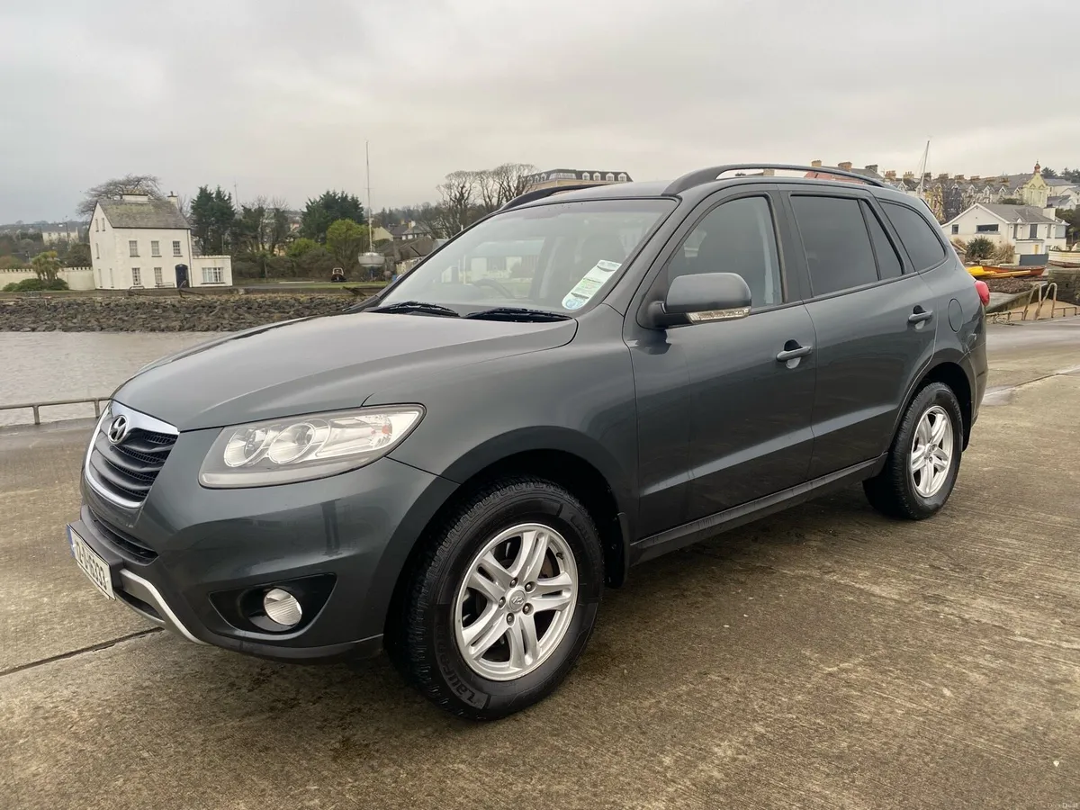 2012 Hyundai Santa FE - Image 4