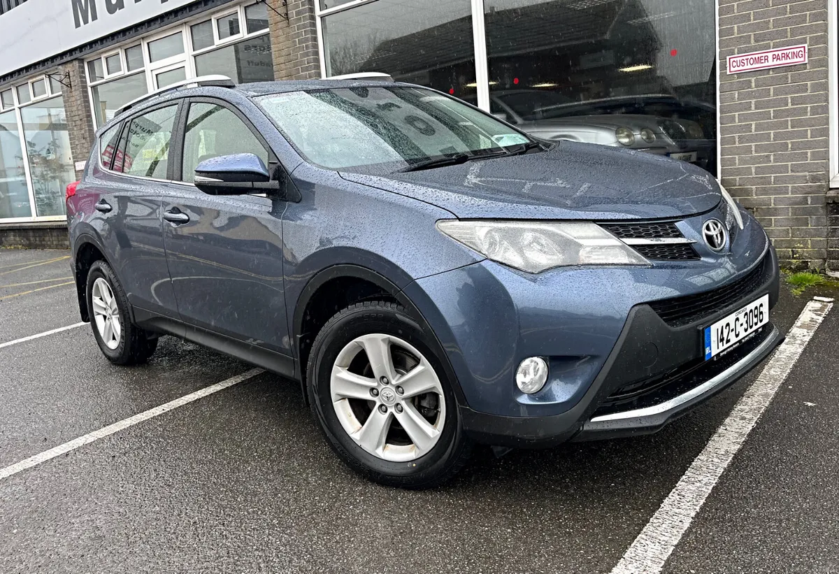 Toyota RAV4 2.0 D-4D LUNA 2WD - Image 1