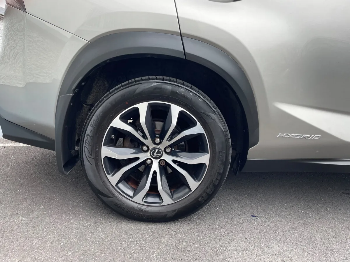 PAN ROOF - HEATED LEATHER - SAT NAV - 270TAX - Image 2