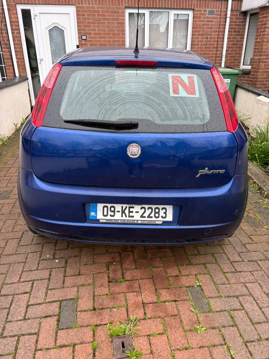 Fiat Punto 2009 - Image 2