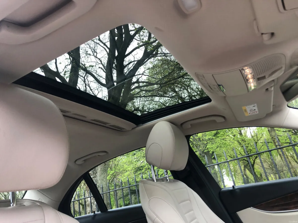 2017 MERCEDES E350 IVORY LEATHER 278bhp - Image 4