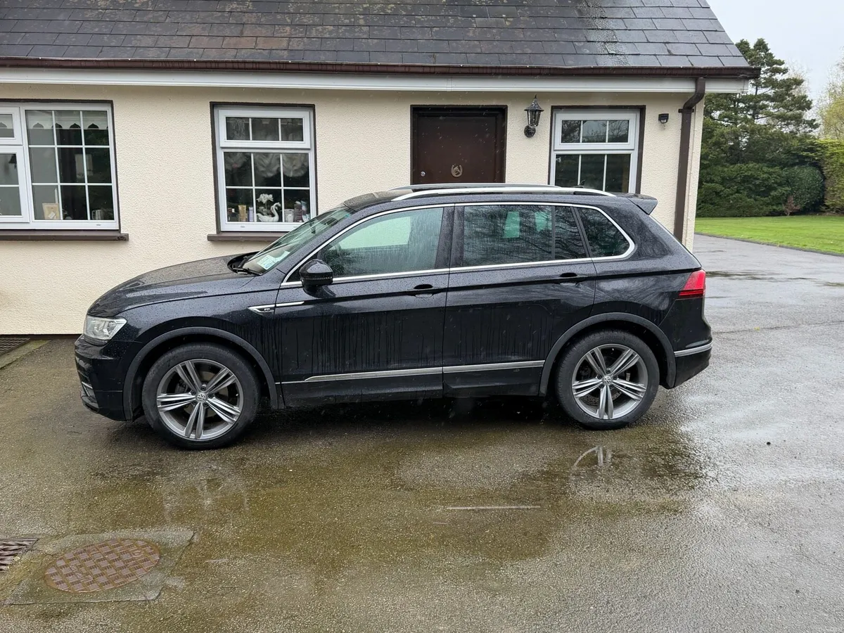 Volkswagen Tiguan - Image 2