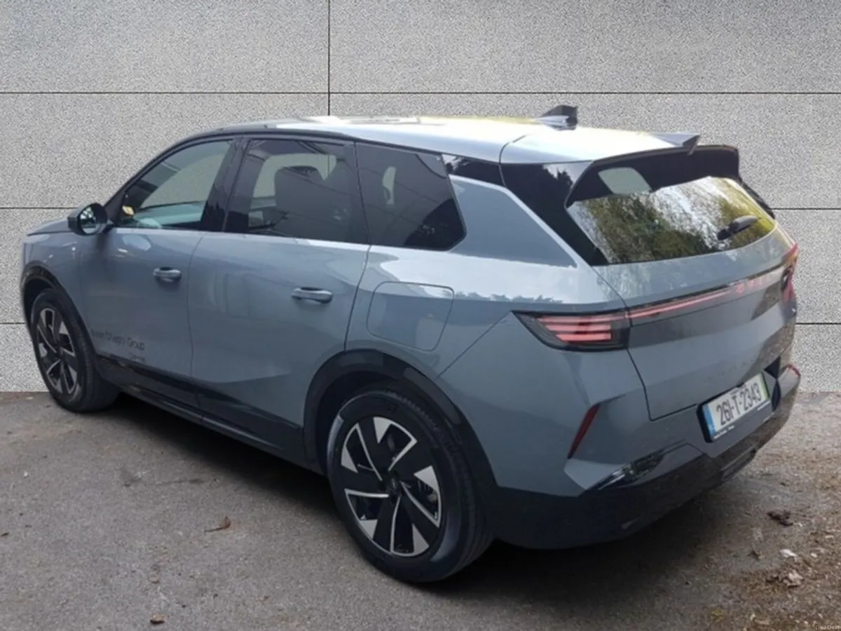 Opel Grandland GS EV 157kW 213hp Auto MY26 73 kWh - Image 3