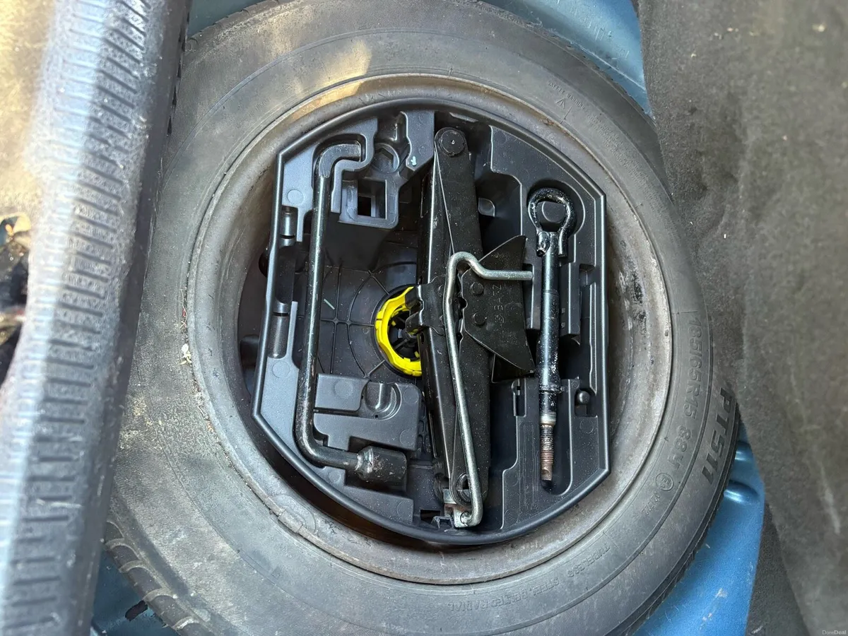 Peugeot 207 - Image 4