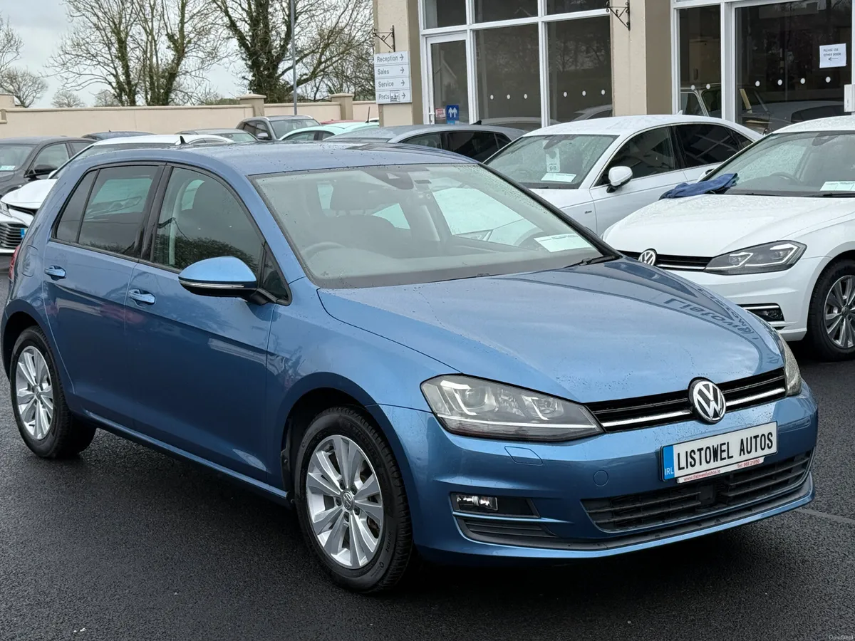 LOW MILEAGE -162 VW GOLF COMFORTLINE 1.2 AUTOMATIC - Image 4