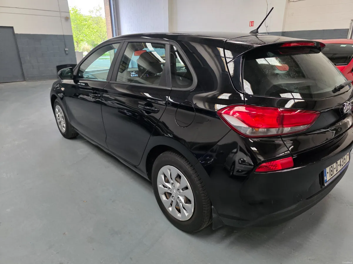 Hyundai i30 2018 Petrol Manual - Image 4