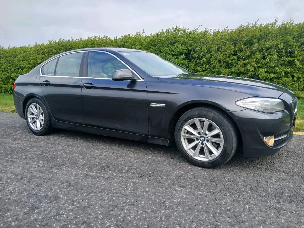 2011 BMW 520D BUISINESS AUTOMATIC - Image 1