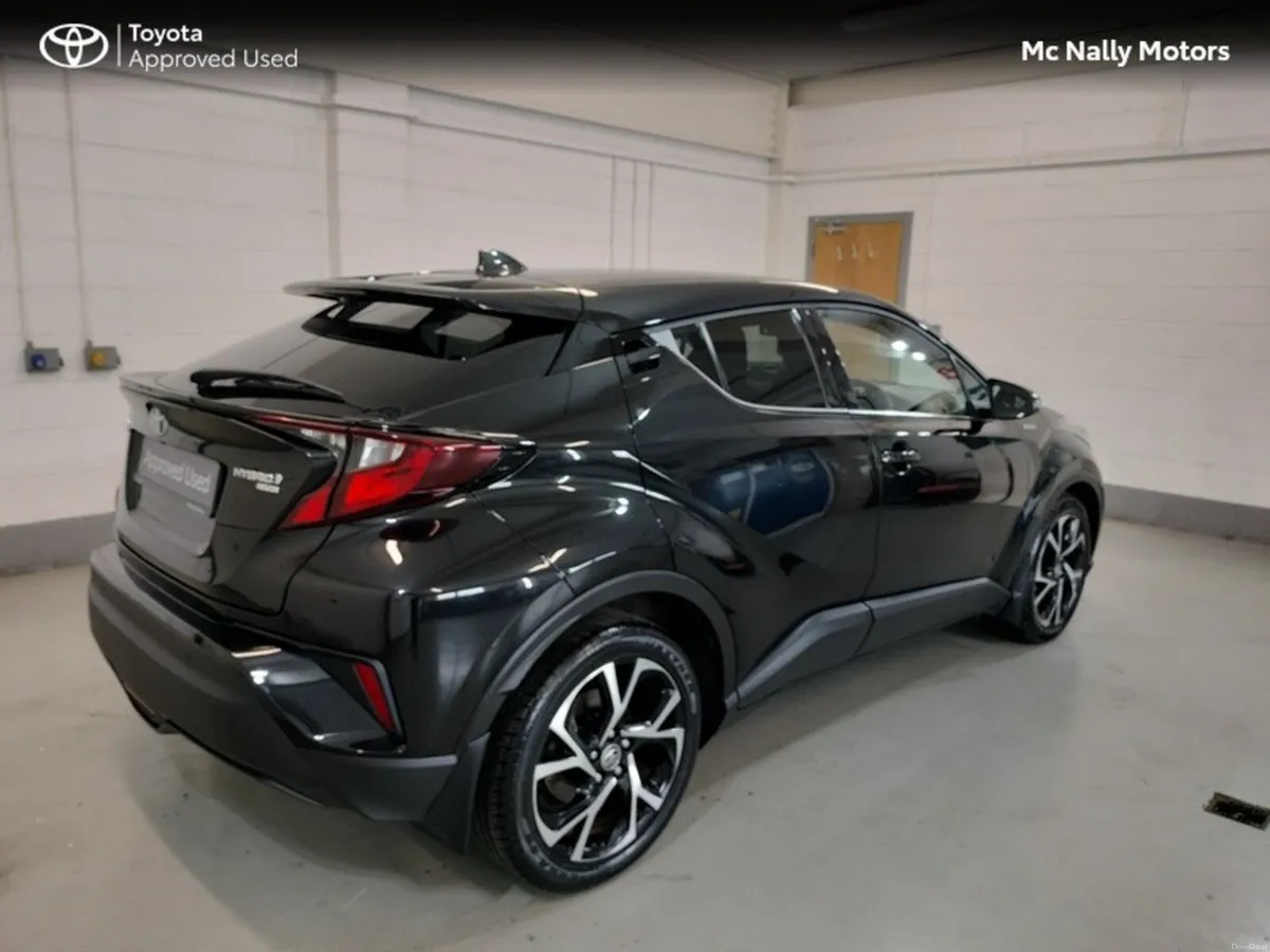 Toyota C-HR HYBRID SPORT 1.8 4DR AUTO - Image 3