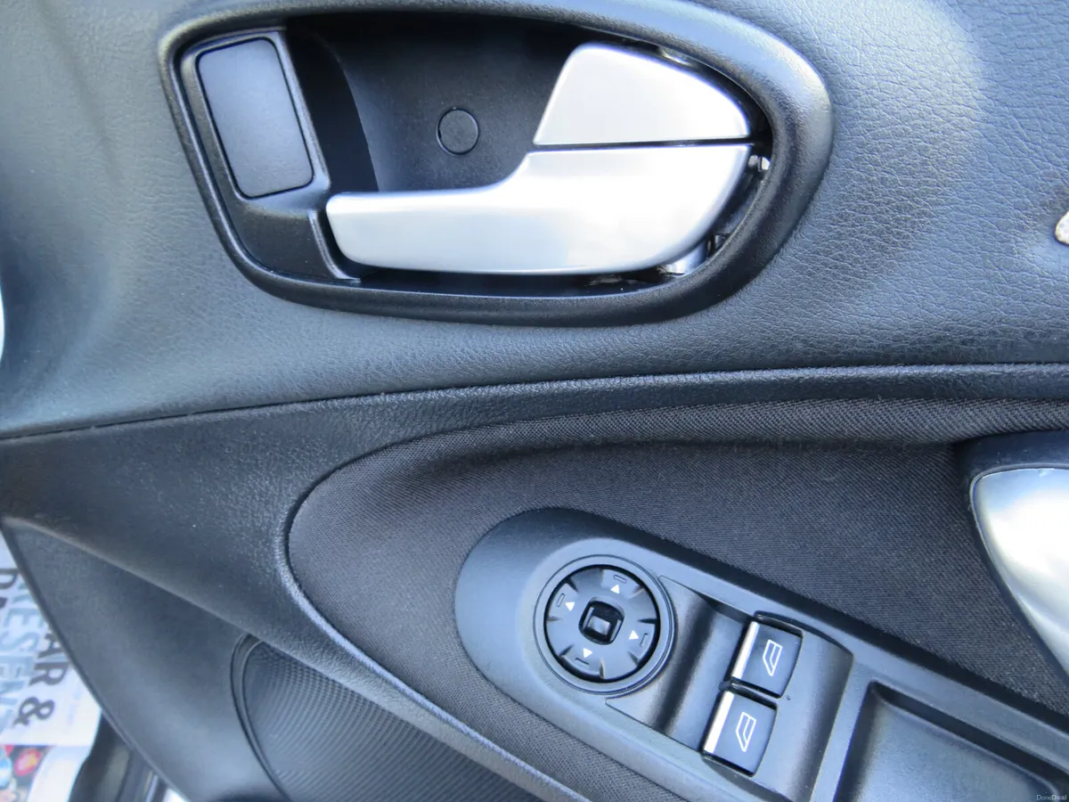 Ford S-Max 2013    7 SEATER  DIESEL FRESH NCT - Image 2