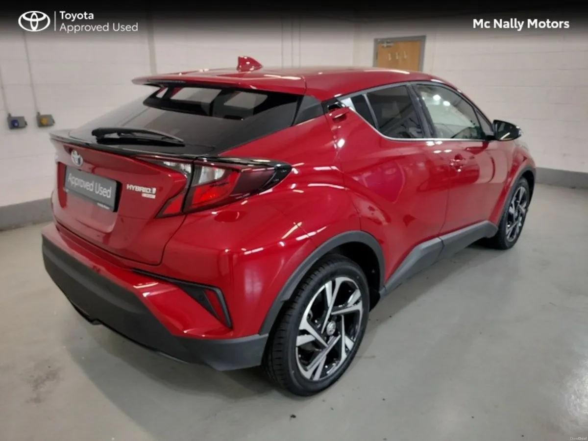 Toyota C-HR HYBRID SPORT PEARLESCENT LOW KMS - Image 3