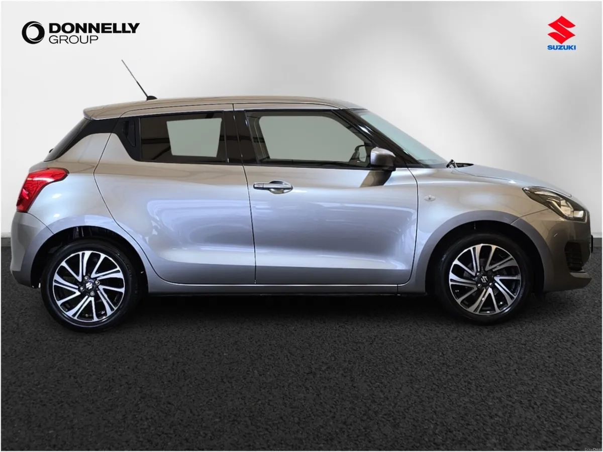 Suzuki Swift Hatchback SZ-L - Image 3