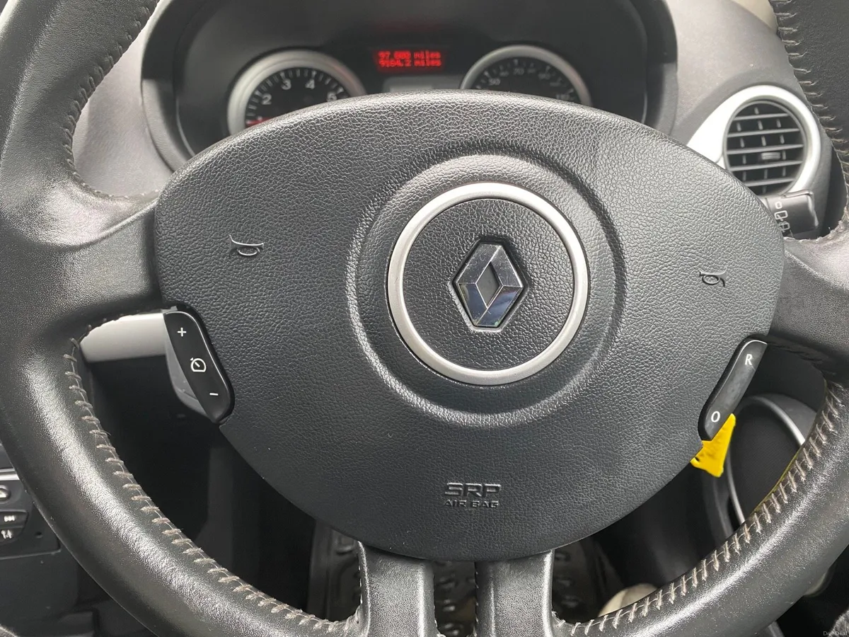 Clio RENAULT CLIO AUTO AS NEW NCT&TAX - Image 3