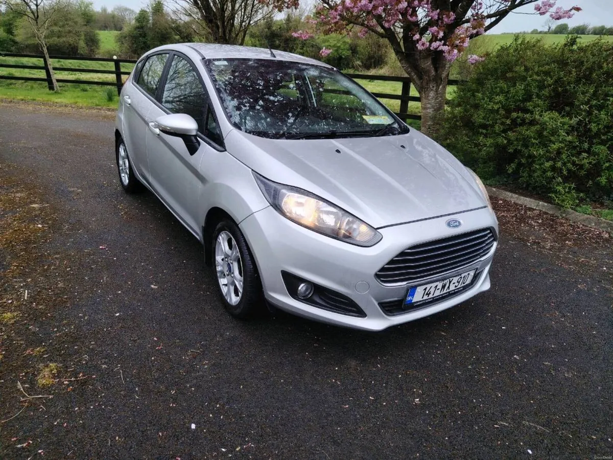 2014 Mint Fiesta 1.25 LOW MILAGE.... NEW NCT - Image 2