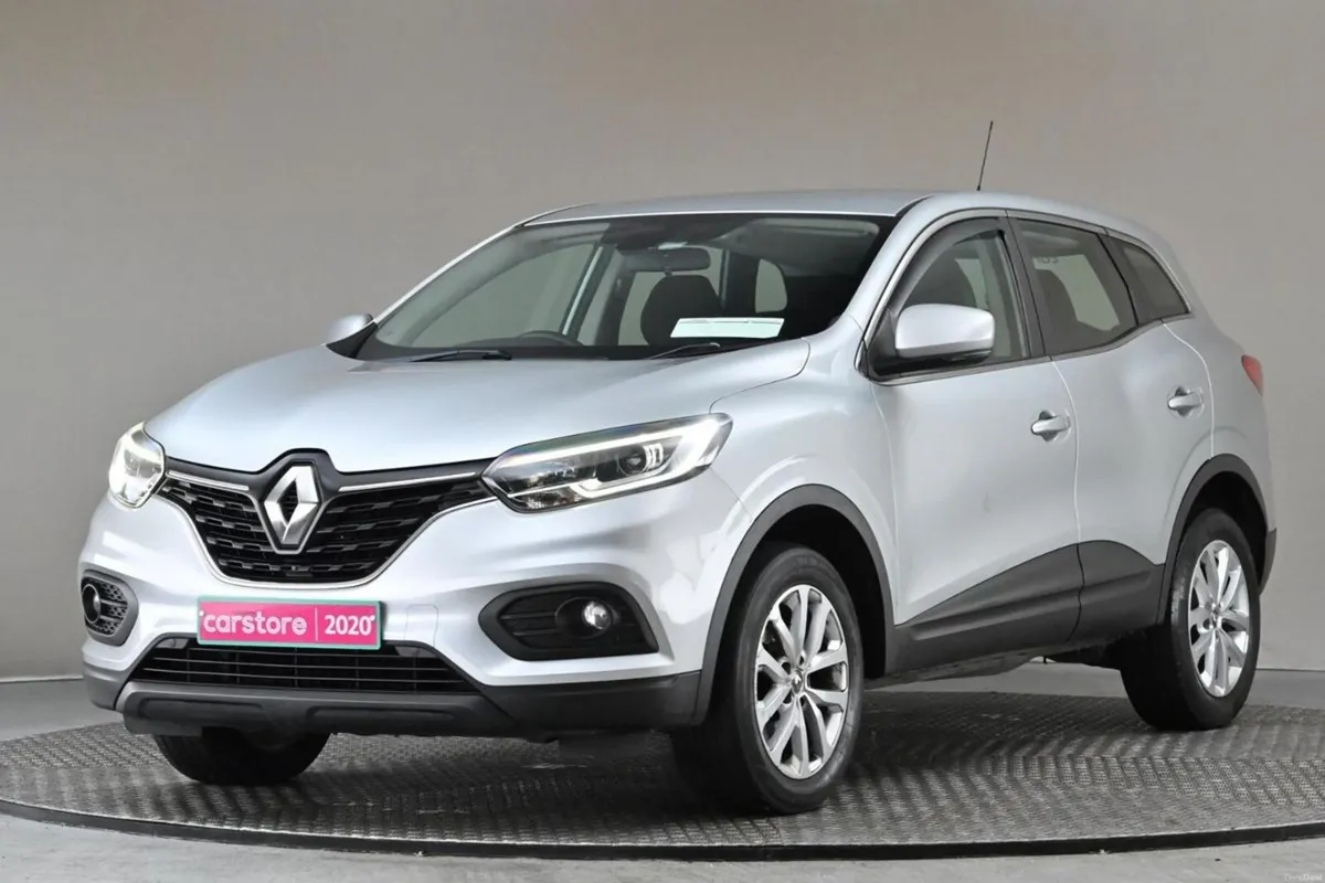 Renault Kadjar 1.5 DCI PLAY BLUE 115BHP 6SPD - Image 3