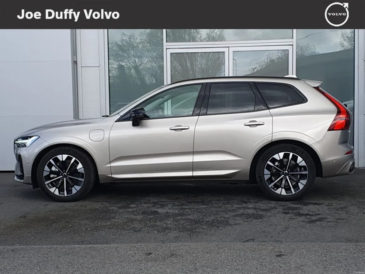 Volvo XC60 Xc60 Ultra T8 Phev Awd Auto  Ultra  Rec - Image 4