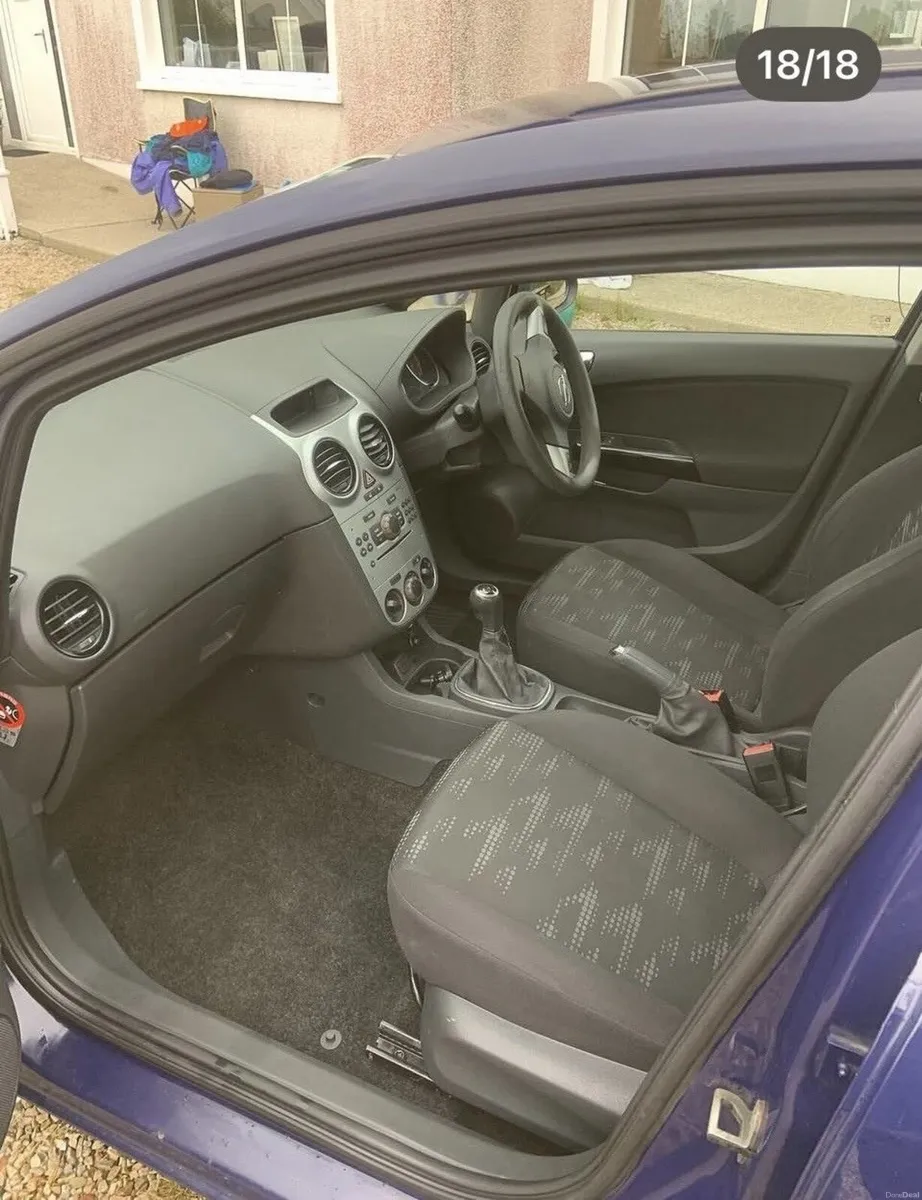 Opel Corsa 2013 manual diesel €2900 ONO - Image 5