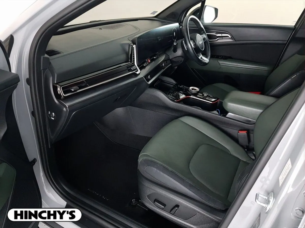 Kia Sportage Anniversary Edition Hybrid - Image 4