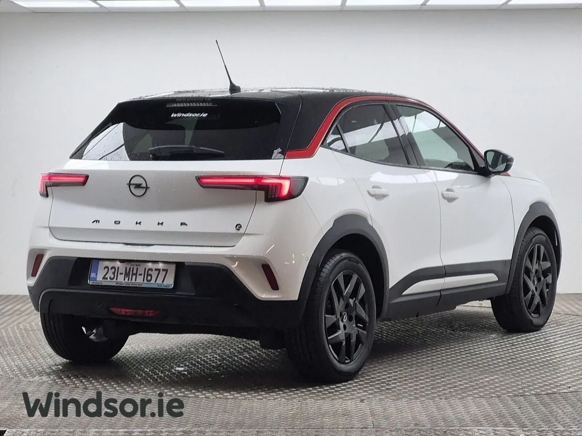 Opel Mokka SRI e model - Image 3