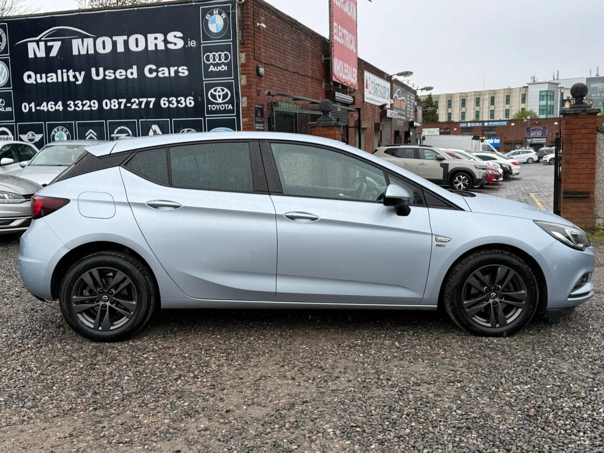 2019 Opel Astra 120 YEARS 1.6 CDTI - Image 2