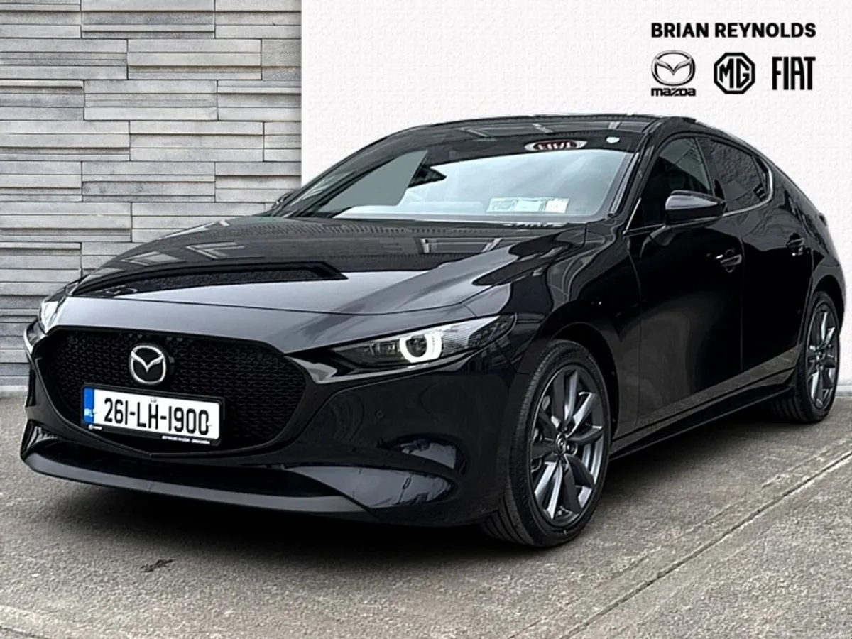 Mazda Mazda3 2.5L e-SKYACTIV G 140ps 6MT Takumi - Image 1