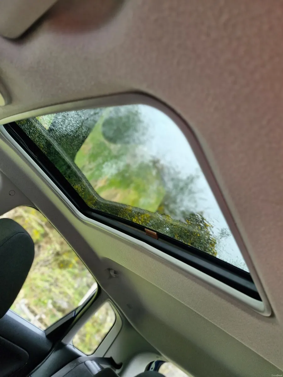 FORD FIESTA -NEW NCT , YESTERDAY ,ALLOY WHEELS - Image 3