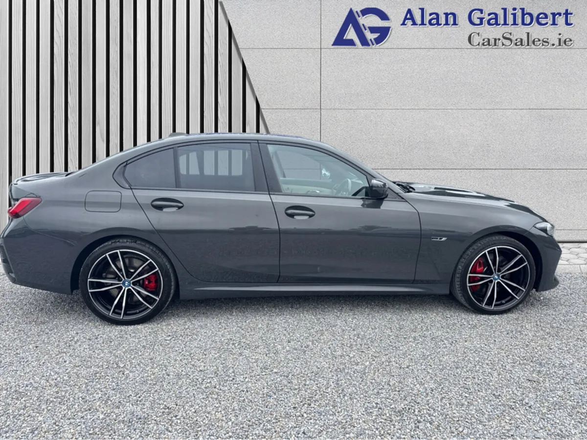 BMW 3-Series S3MI 4DR AUTO - Image 3