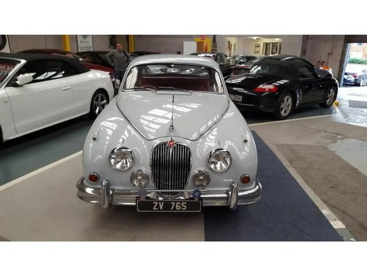 Jaguar MK 3.4 SPORT WIRE WHEELS MODEL// VERY CLEAN - Image 2
