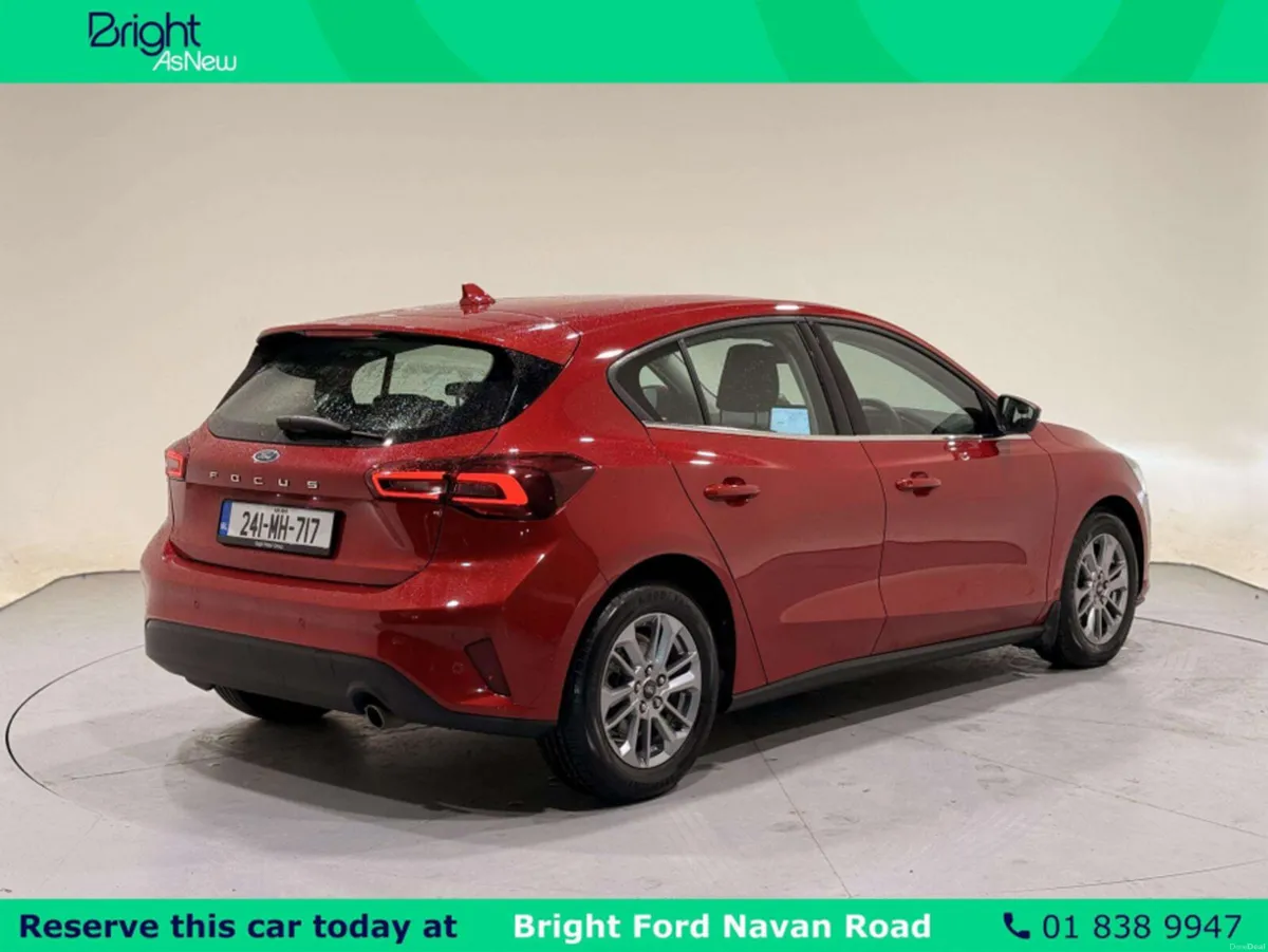 Ford Focus TITANIUM 1.0T 125 M6 4DR - Image 6