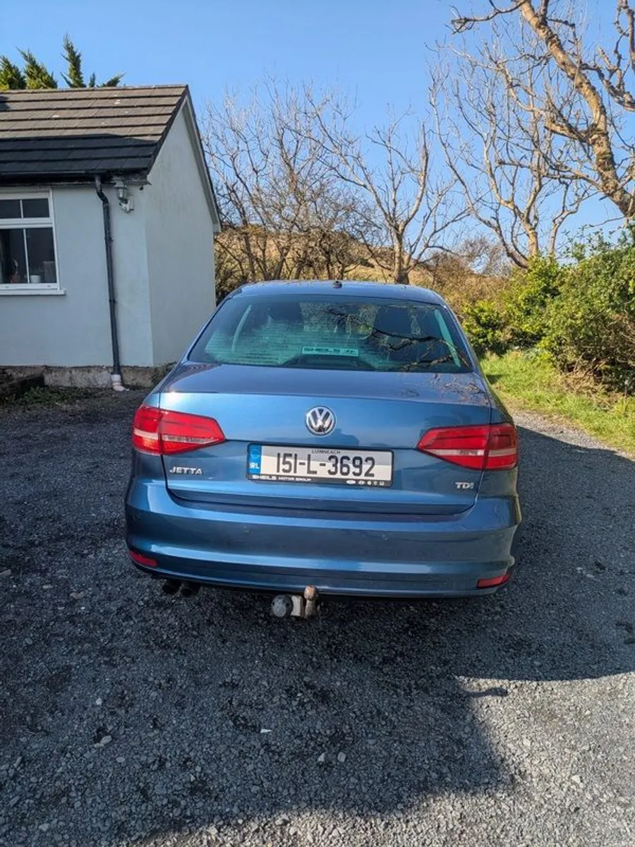 2015 Volkswagen Jetta - Image 4