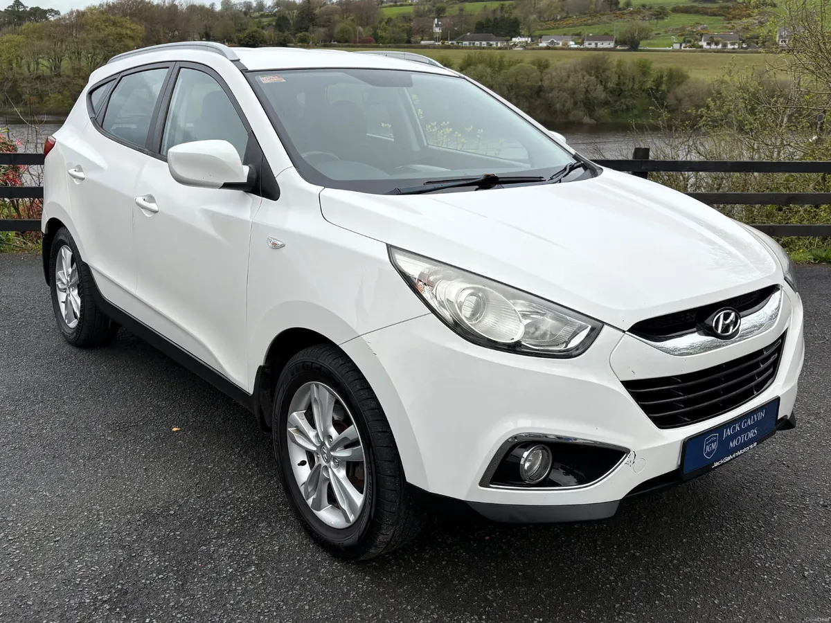 2012 Hyundai ix35 1.7 Diesel Executive - Image 2