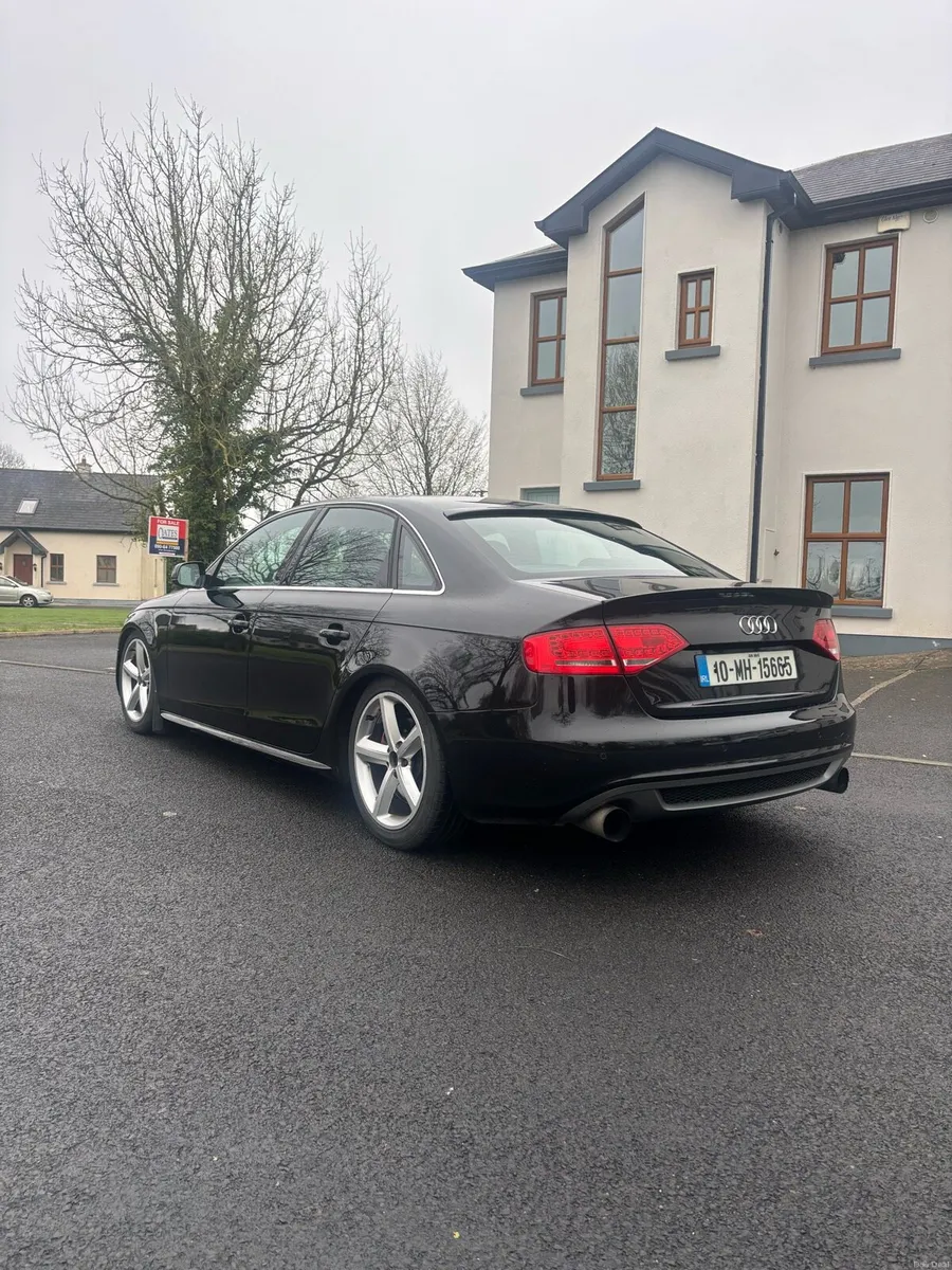 Audi A4 B8 S-Line 2.0 TDI - Image 2