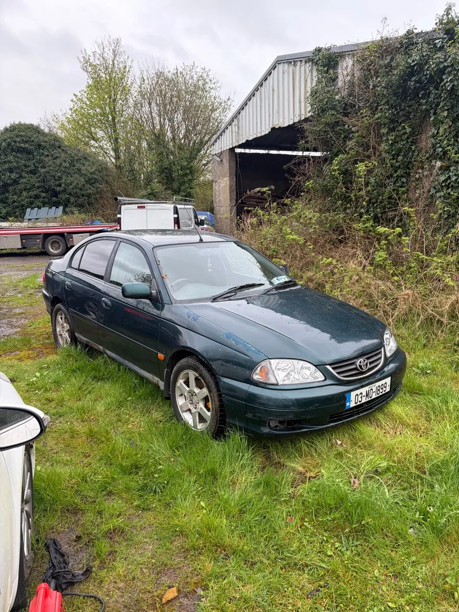 T22 avensis - Image 1