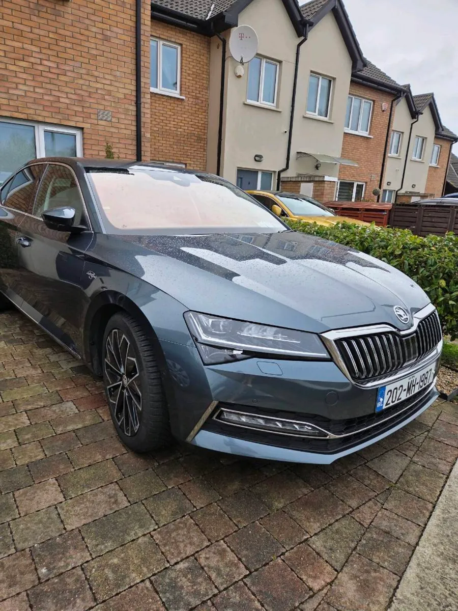 2020 Skoda Super L&K (190hp, low mileage) - Image 1