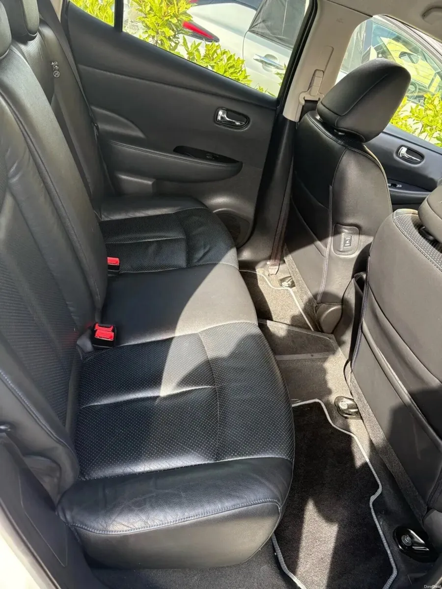 Nissan Leaf 2015 Luxury Trim - Image 4