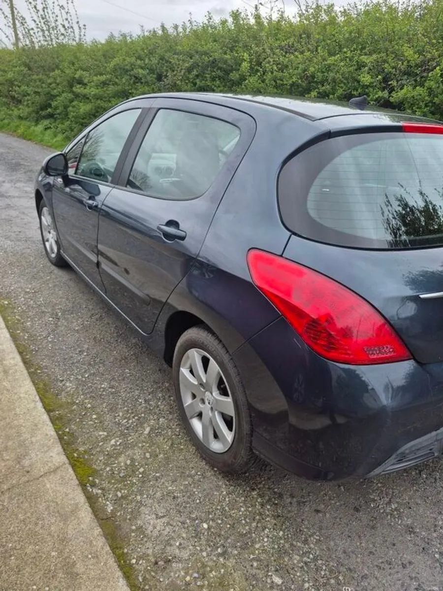 2012 Peugeot 308 - Image 1