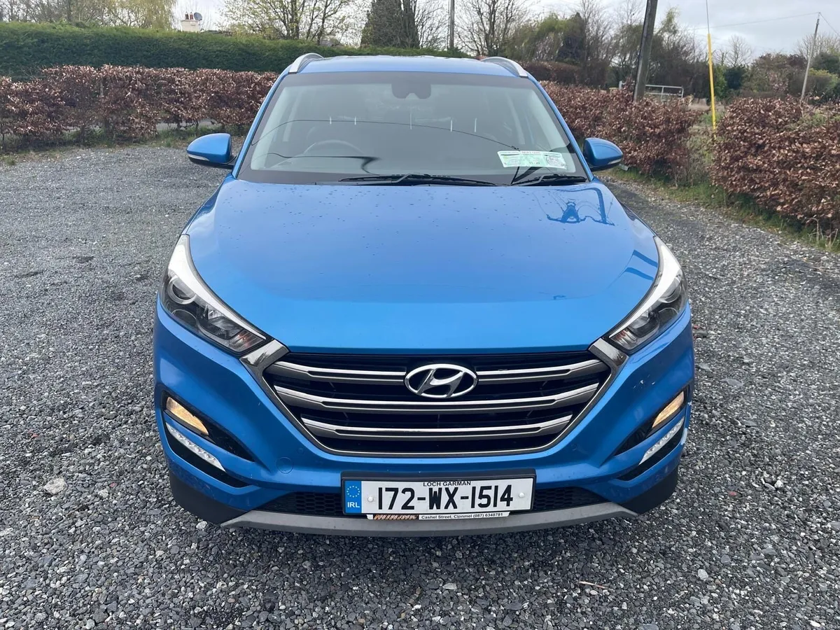 2017 Hyundai Tuscon Executive Sport - Image 3