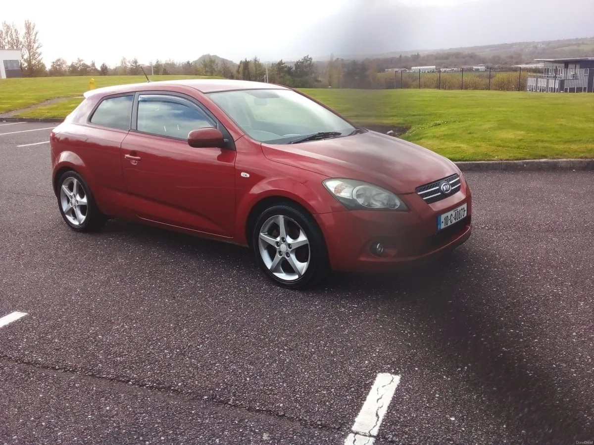 2010 KIA CEED PRO CEED NCTD 2/27 - Image 1