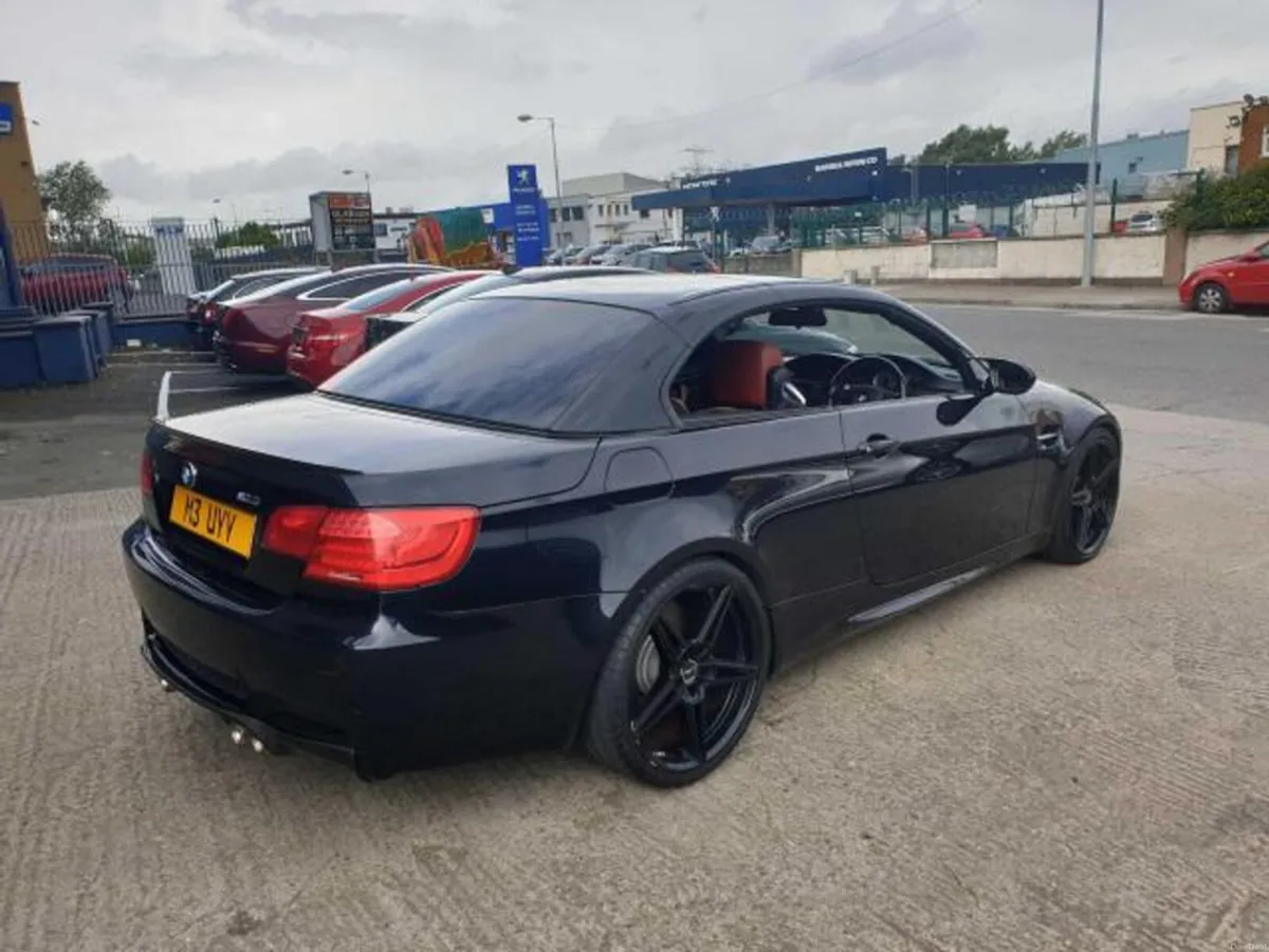 BMW M3 M3 STUNNING BLACK EDITION MODEL// LOW MILEA - Image 3