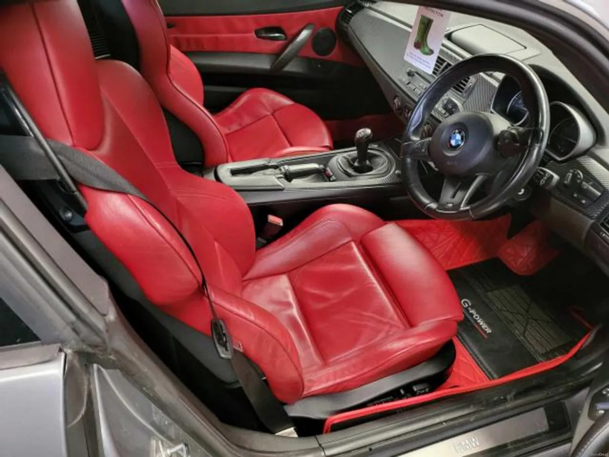 BMW Z4 3.0 MSPORT LOW MILEAGE// GREAT COLOUR COMBO - Image 6