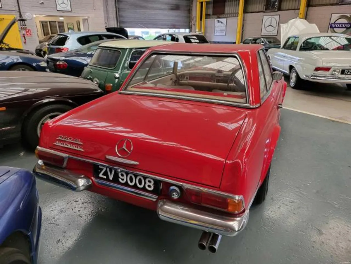 Mercedes-Benz SL-Class 250SL PAGODA  AUTOMATIC - Image 4