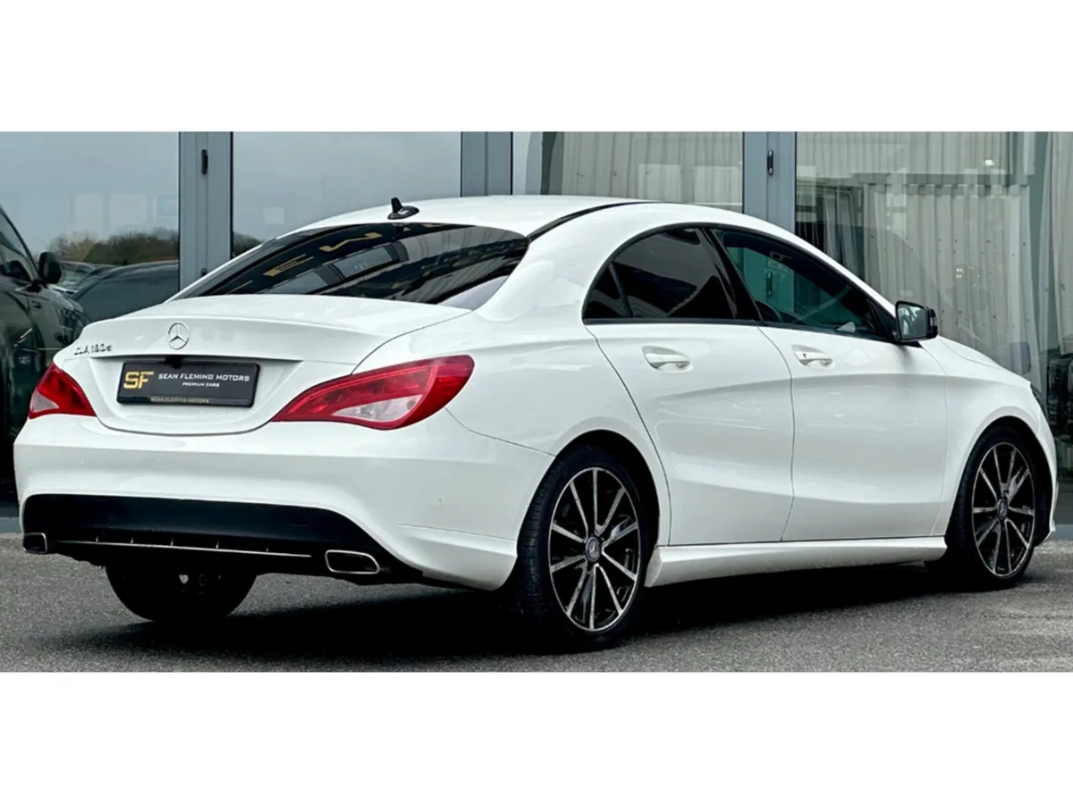 Mercedes-Benz CLA 180 D URBAN 4DR - Image 2