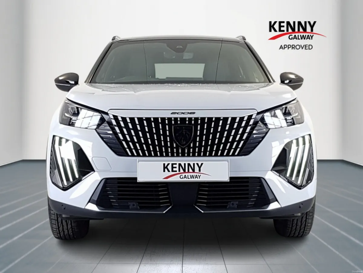 Peugeot 2008 GT EV - Image 2