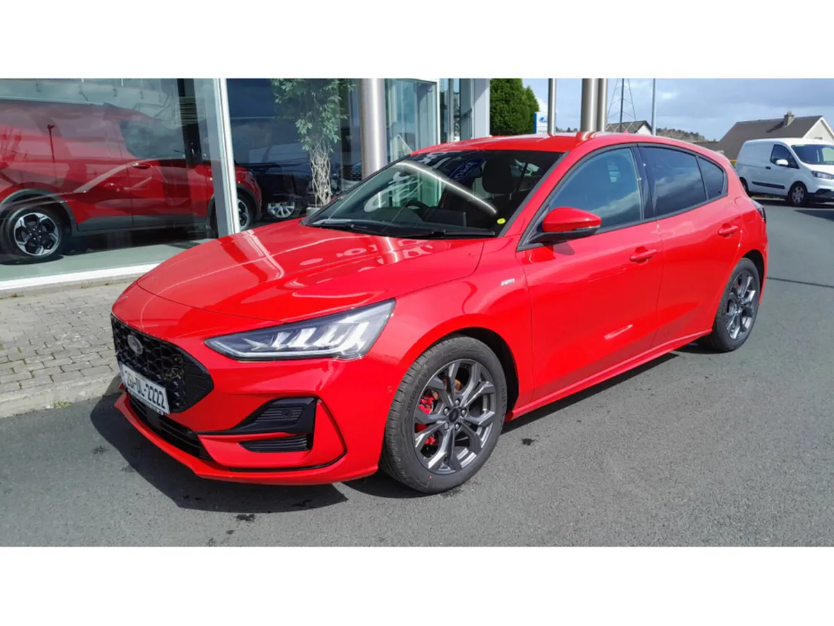 Ford Focus ST-LINE X 1.0T 100PS 4DR - Image 4