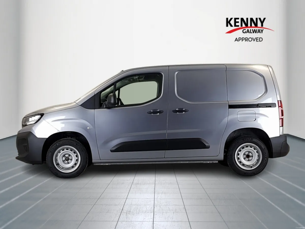 Peugeot Partner PRO PLUS 1.5 HDI 100 65 - Image 4