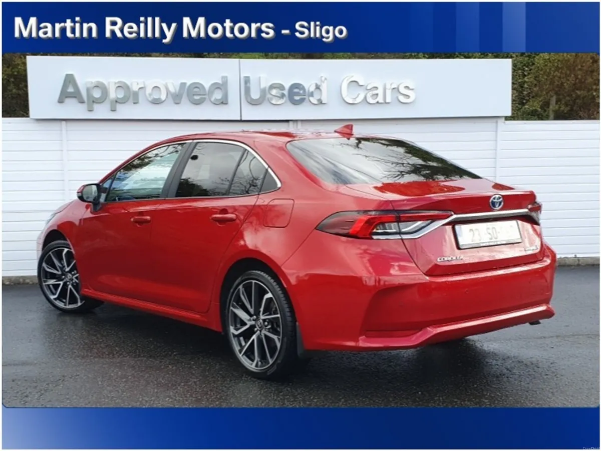 Toyota Corolla Saloon A Sol - Image 3