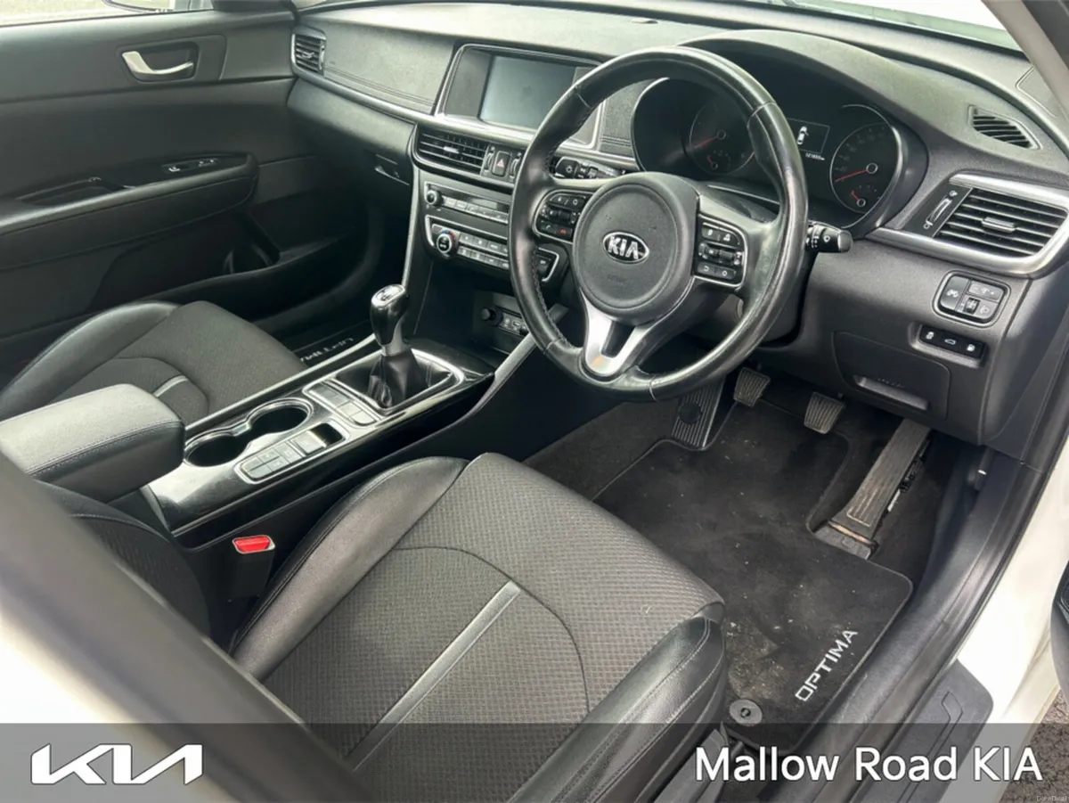 Kia Optima EX 4DR - Image 2