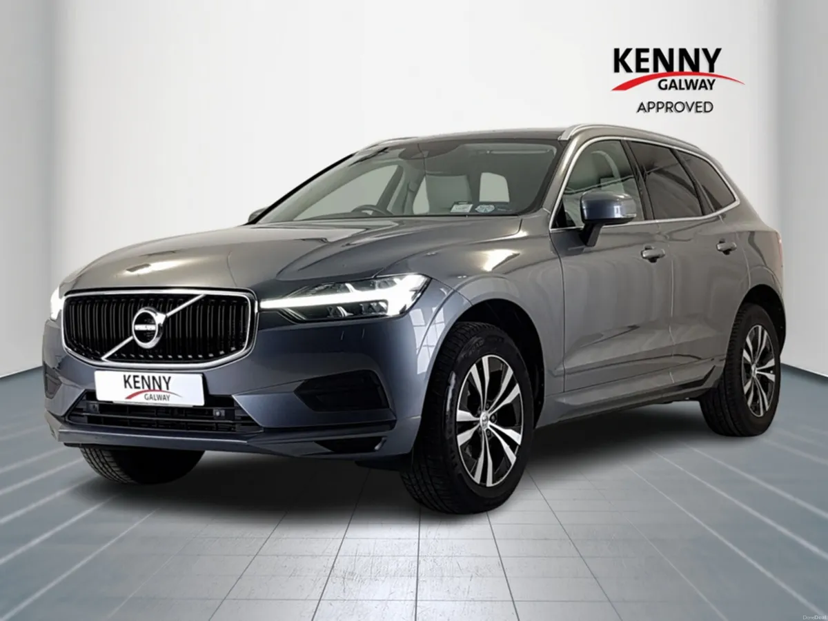 Volvo XC60 B4 MOMENTUM 5DR AUTO - Image 3