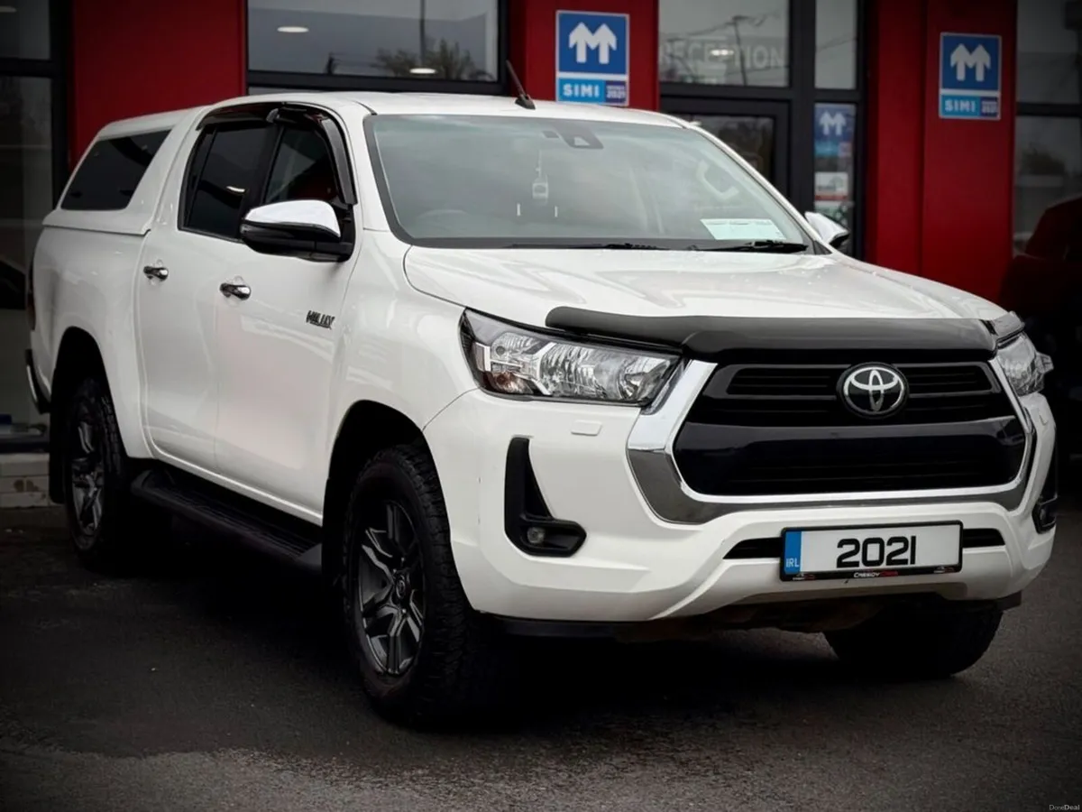Toyota Hilux ICON 4WD D-4D DCB //SAME DAY FINANCE - Image 3